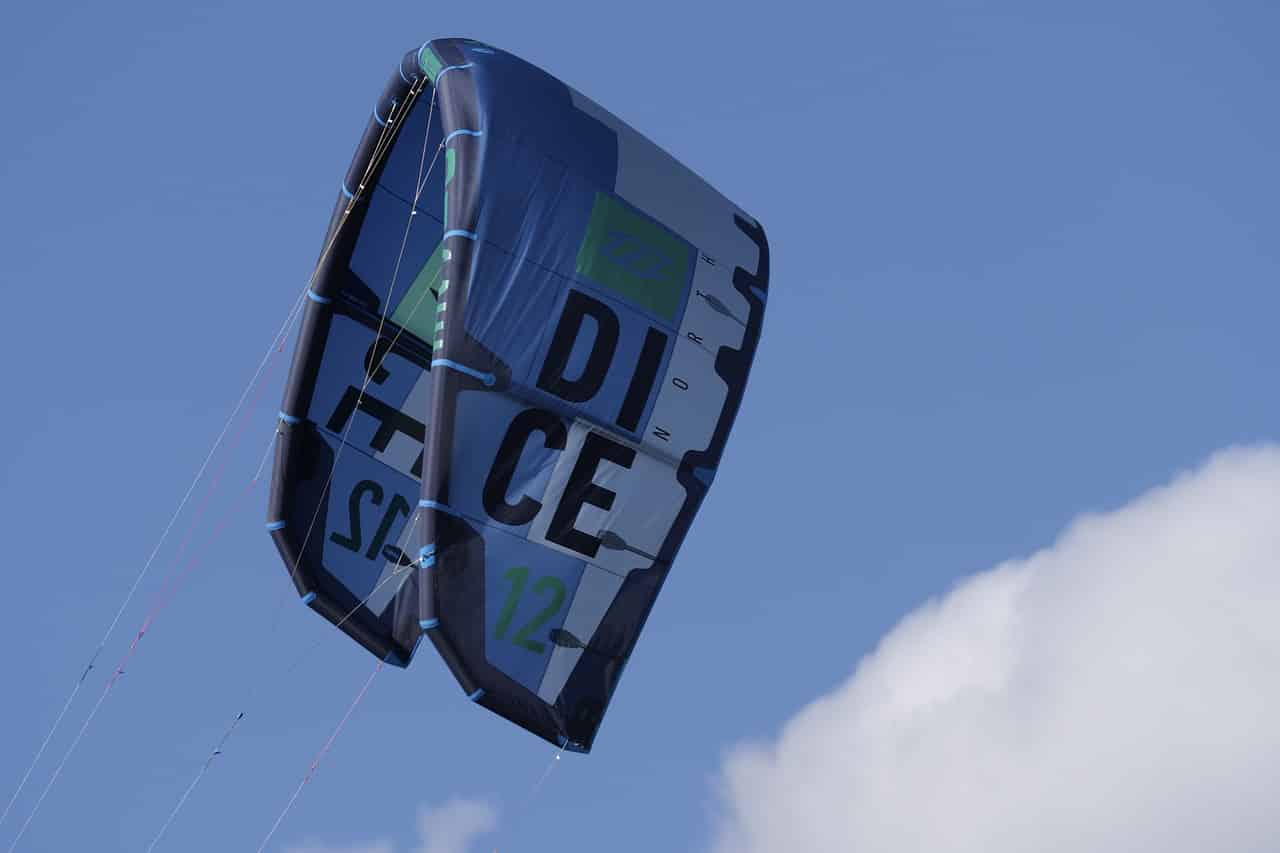 kite board- Ecole de Kite Surf Fuerteventura Corralejo