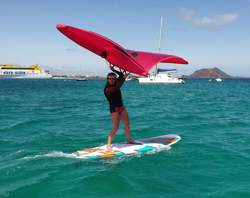 Acompte 50 % - 3 Cours de Wingfoil intermédiaire à Corralejo, Fuerteventura