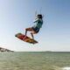 Kitesurf comment sauter haut