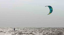 Où faire du kitesurf en octobre ?