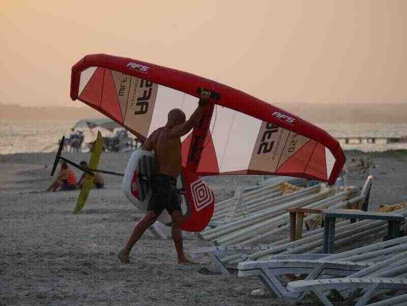 Comment choisir son flotteur de windsurf ?