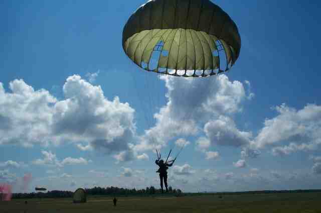 Quel est le poids maximum pour faire un saut en parachute ?