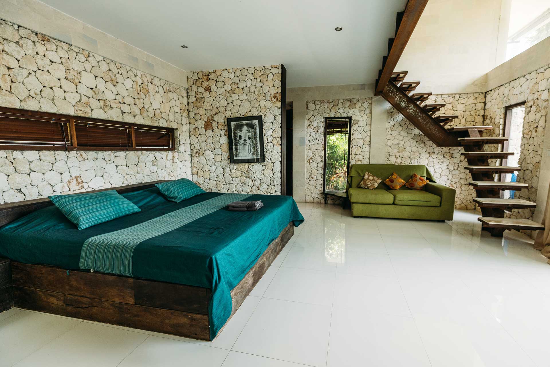 RaptureSurfcamps-Bali-Padang-shed-bed-sofa
