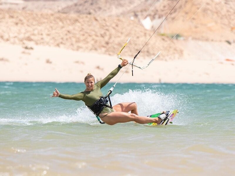 Semi-private kitesurfing lessons - Dakhla Le Lagon - Gouilliard Charles from 15 to 22 August