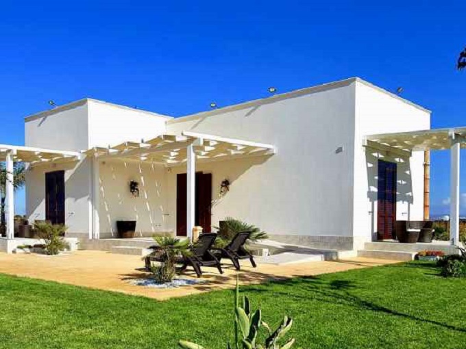 elios villa lo stagnone