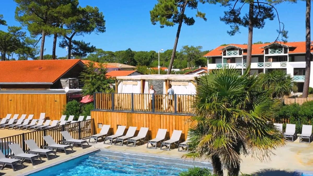 Surf camp Biscarosse img 1 (1)